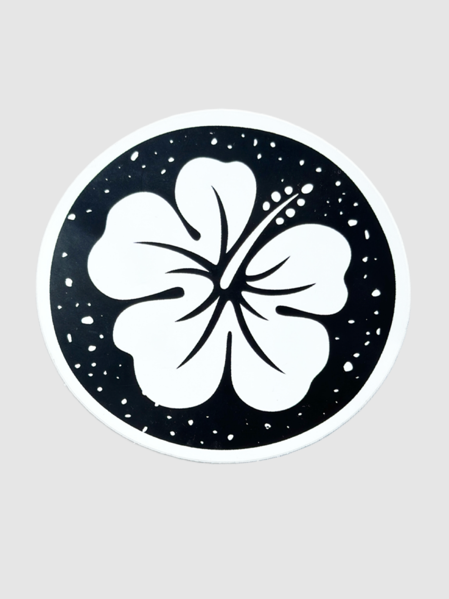 This beautiful black and white OFFICIAL LOAKAI HIBISCUS STICKER is sure to draw attention. Stick it on your favorite board, Christmas ornament and get creative, capture attention. Premium quality waterproof LoaKai Sticker