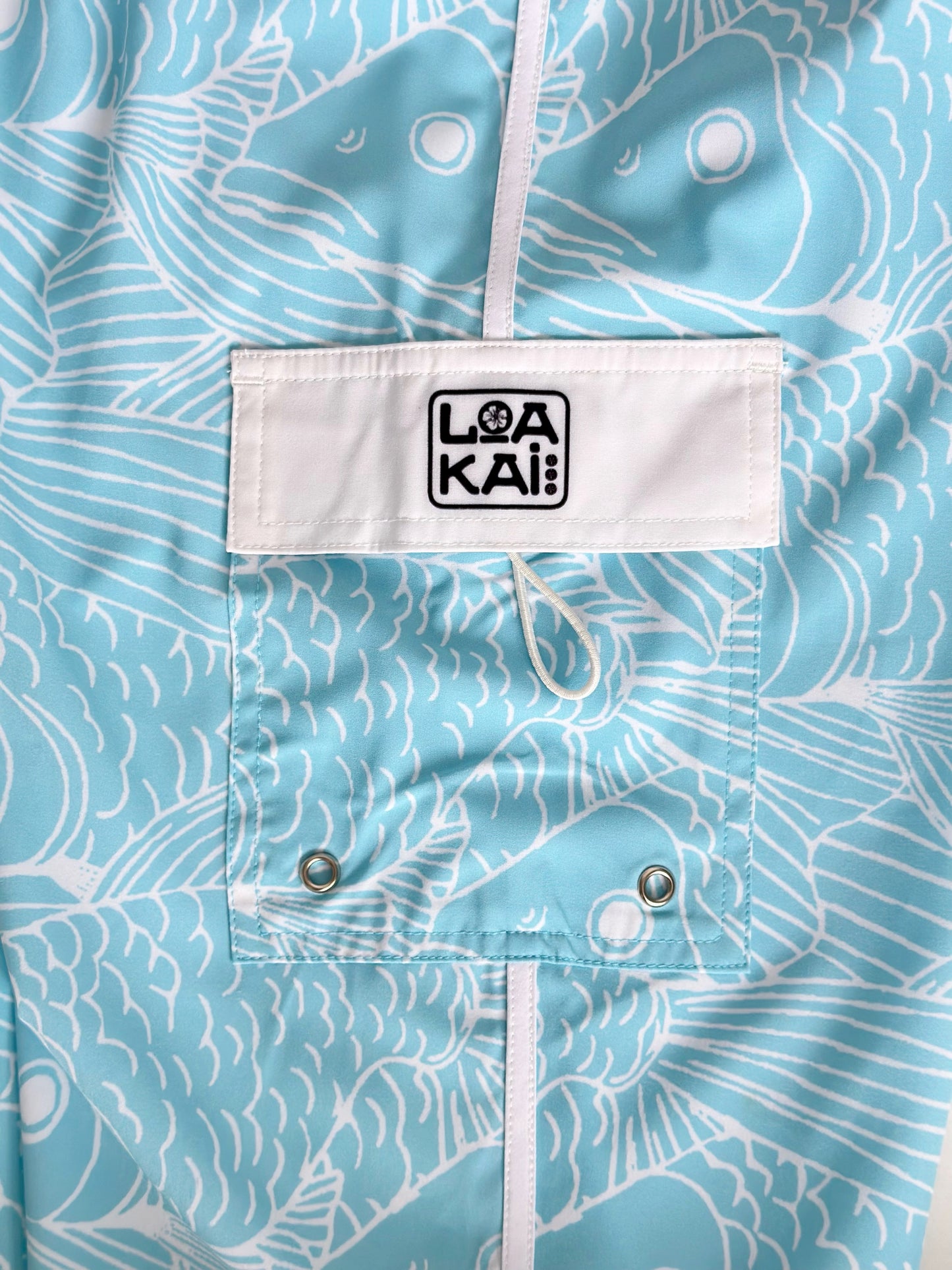 FISH women's and girls long boardshorts offer a relaxed fashion fit for comfort and a stylish look. The eye-catching design ensures you stand out from the crowd. This premium lightweight and breathable quick dry recycled 4-way stretch fabric helps you stay looking and feeling cool. Complete with side pocket, these boardshorts will quickly become one of your go-tos.