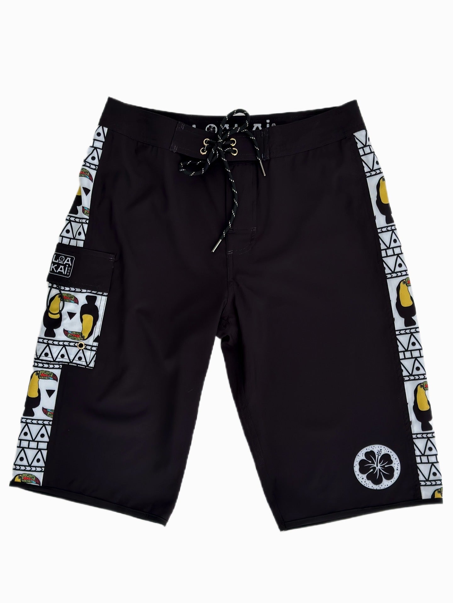 The TOUCAN women's and girls long boardshorts offer a relaxed fashion fit for comfort and a stylish look. The eye-catching design ensures you stand out from the crowd. This premium lightweight and breathable quick dry recycled 4-way stretch fabric helps you stay looking and feeling cool. Complete with side stripe and pocket, these boardshorts will quickly become one of your go-tos.